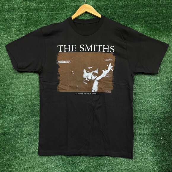 The Smiths Louder Than Bombs T-shirt size large - Picture 1 of 4